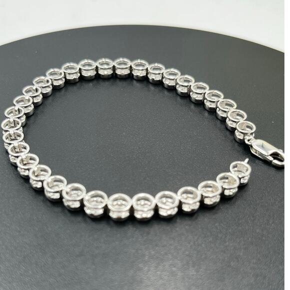 Sterling Silver 925 Classic Diamond Tennis Bracelet Tested 12.6g Design 7.5" - Picture 4 of 10